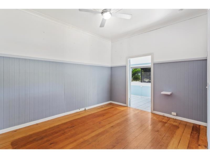 194 Berserker Street, Berserker QLD 4701